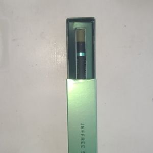 New Jeffree Star Eyeliner